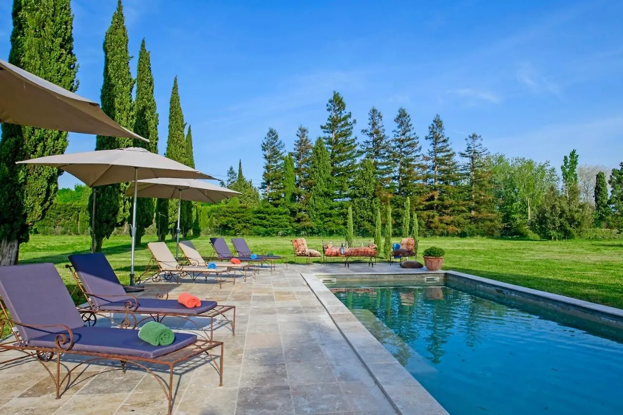 Bastide De Bellegarde Bed & Breakfast Avignon