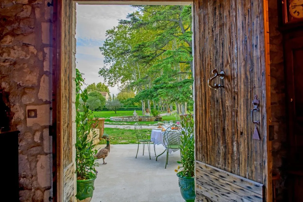 Bastide De Bellegarde Bed & Breakfast Avignon