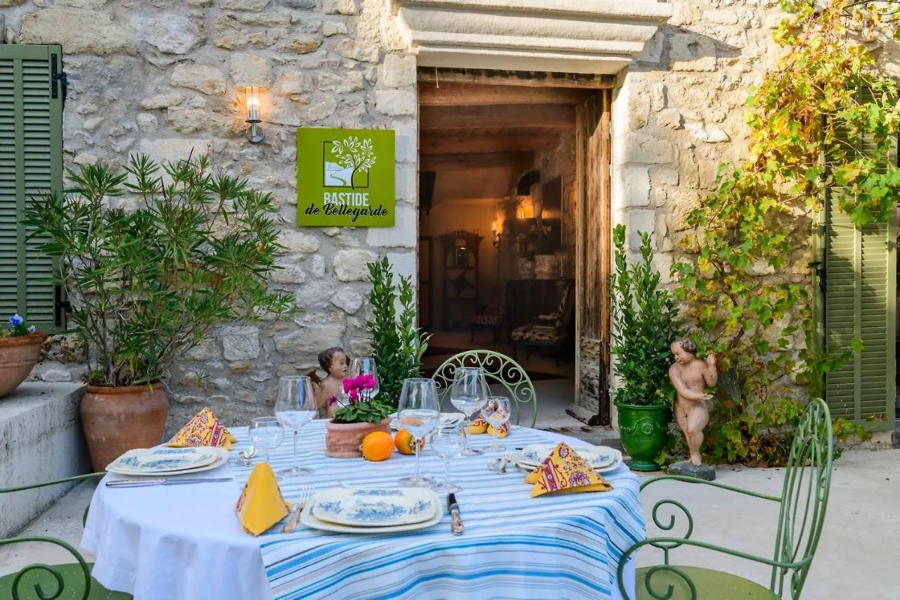 Bastide De Bellegarde Bed & Breakfast Avignon 2*,