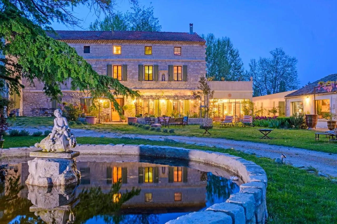 Bastide De Bellegarde Bed & Breakfast Avignon