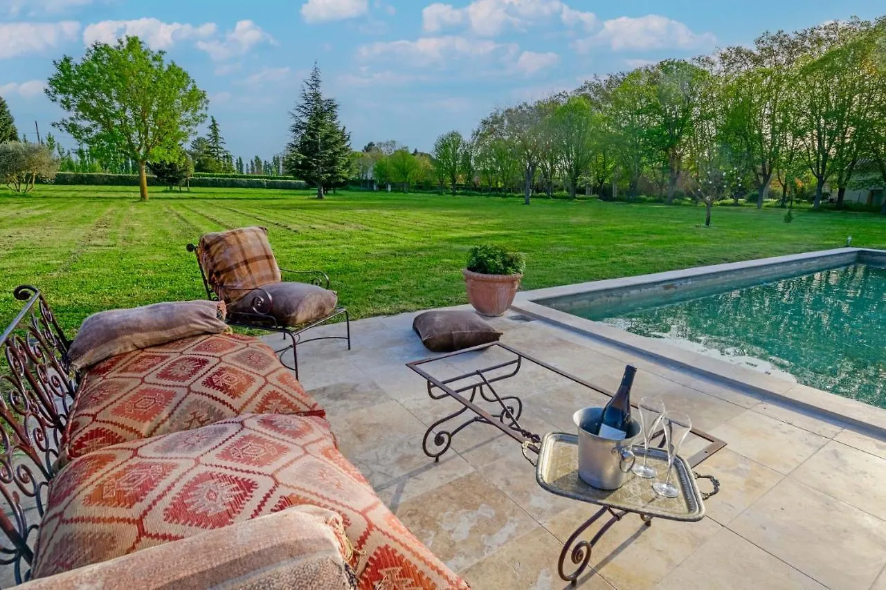 Bastide De Bellegarde Bed & Breakfast Avignon