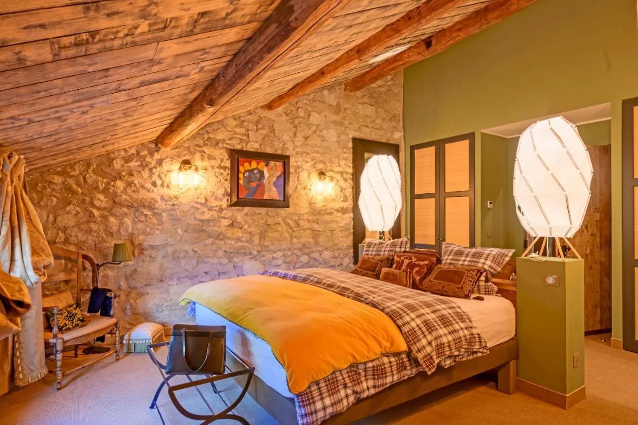Bastide De Bellegarde Bed & Breakfast Avignon 2*,  France