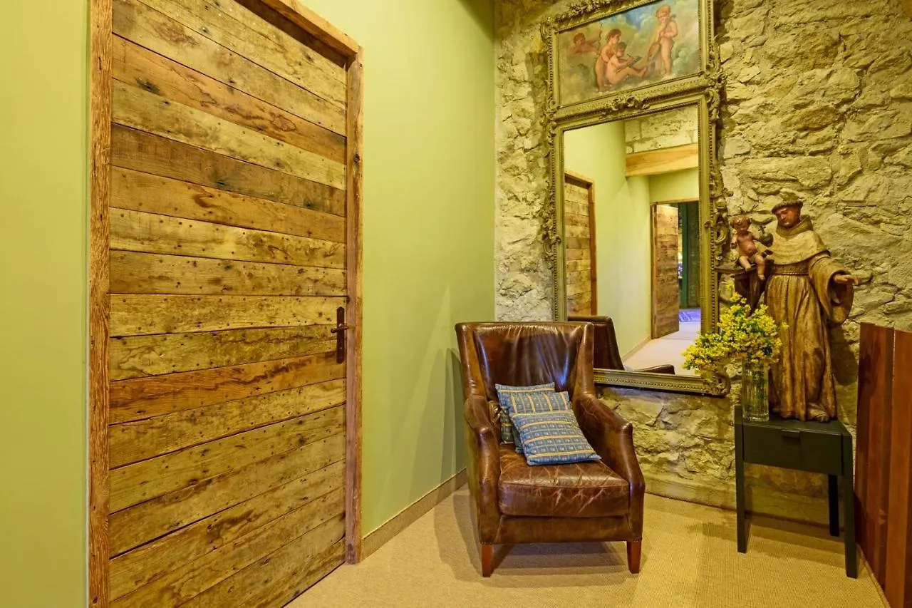 Bastide De Bellegarde Bed & Breakfast Avignon France