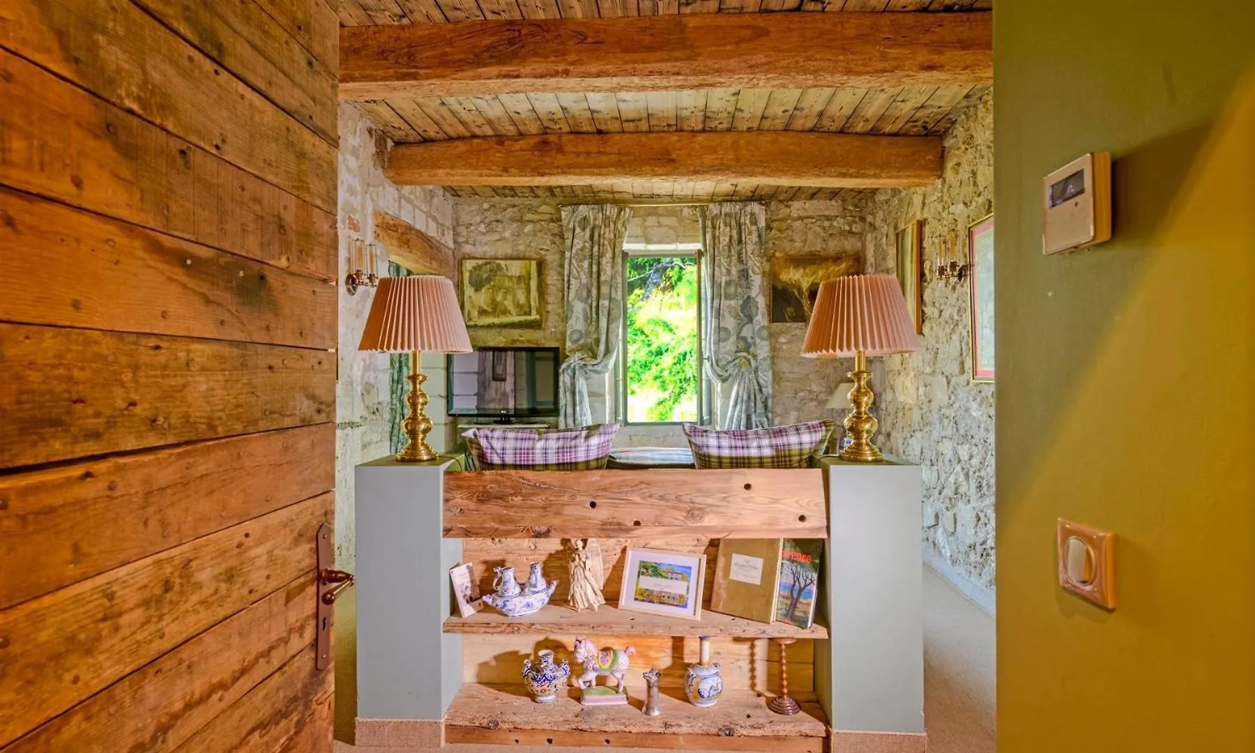 Bastide De Bellegarde Bed & Breakfast Avignon