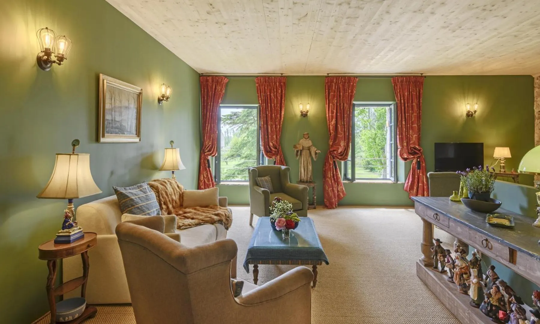 Bastide De Bellegarde Bed & Breakfast Avignon 2*,  France